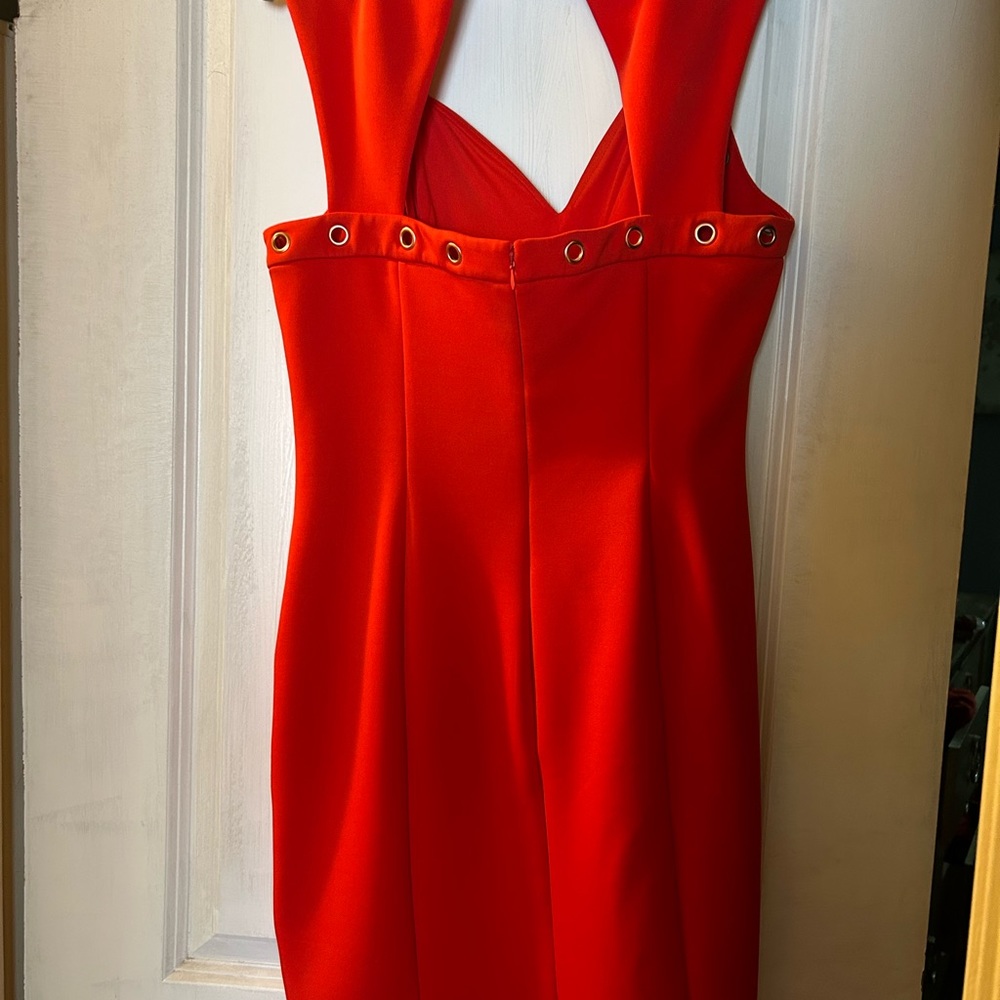 Guess Red Mini Large Size 12 Perfect For A Especi… - image 7